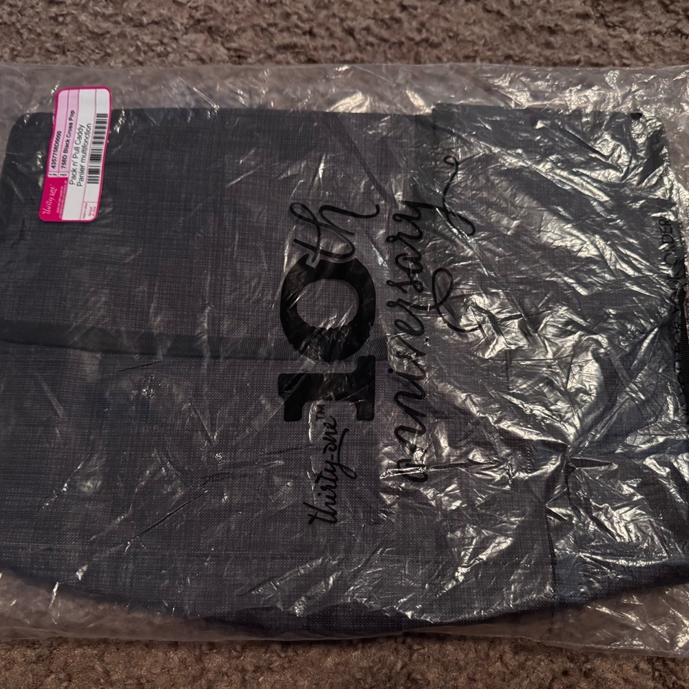 Thirty-One Black Cross Pop Caddy